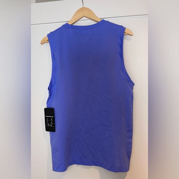 Fabletics Training Day Muscle Tee - Mens (new) - Picture 4 of 8